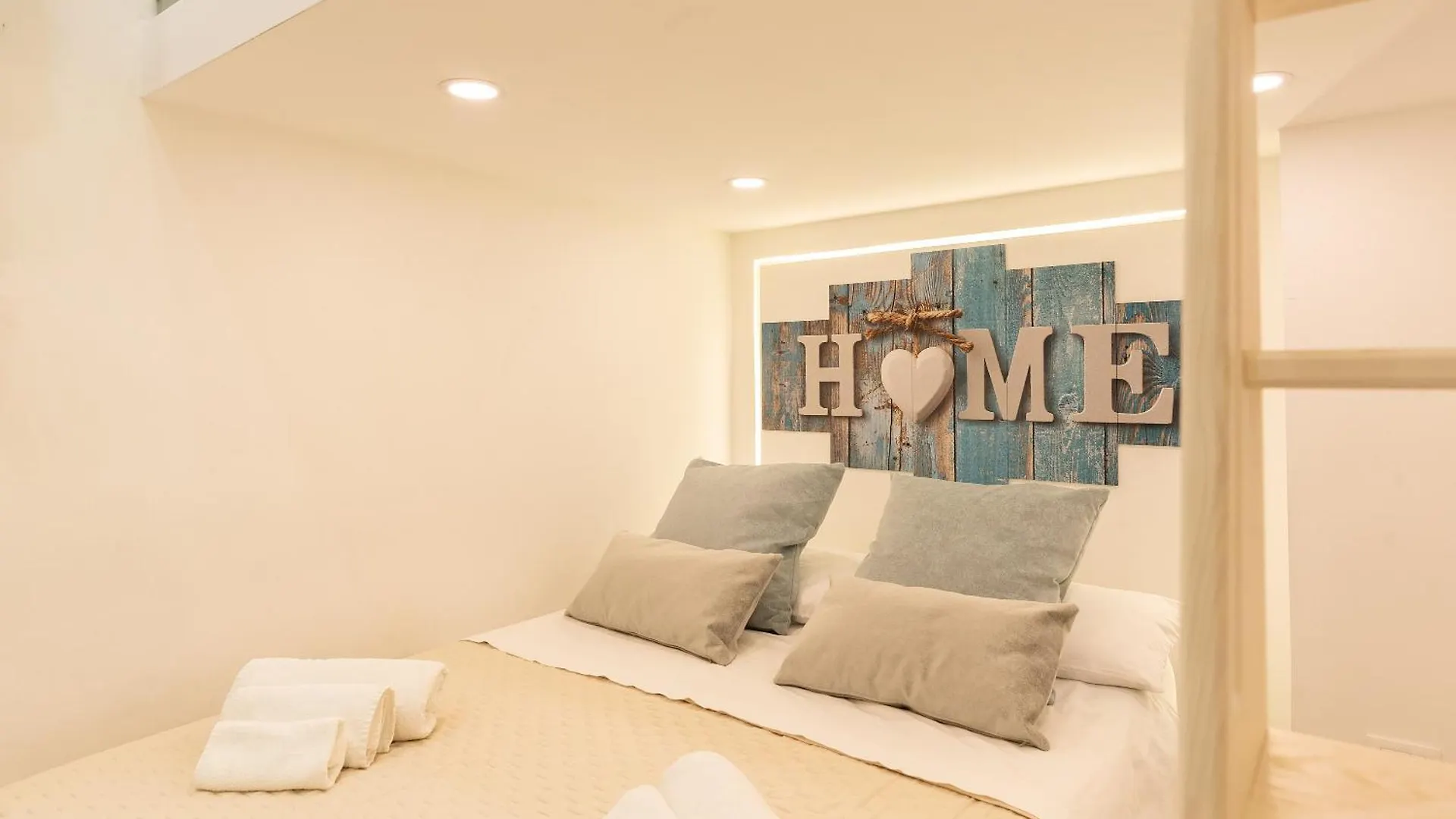 House Benedetta Centro Di Napoli Apartment